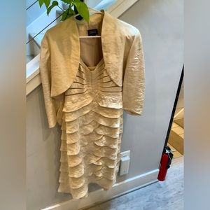 Adrianna Papell size 14